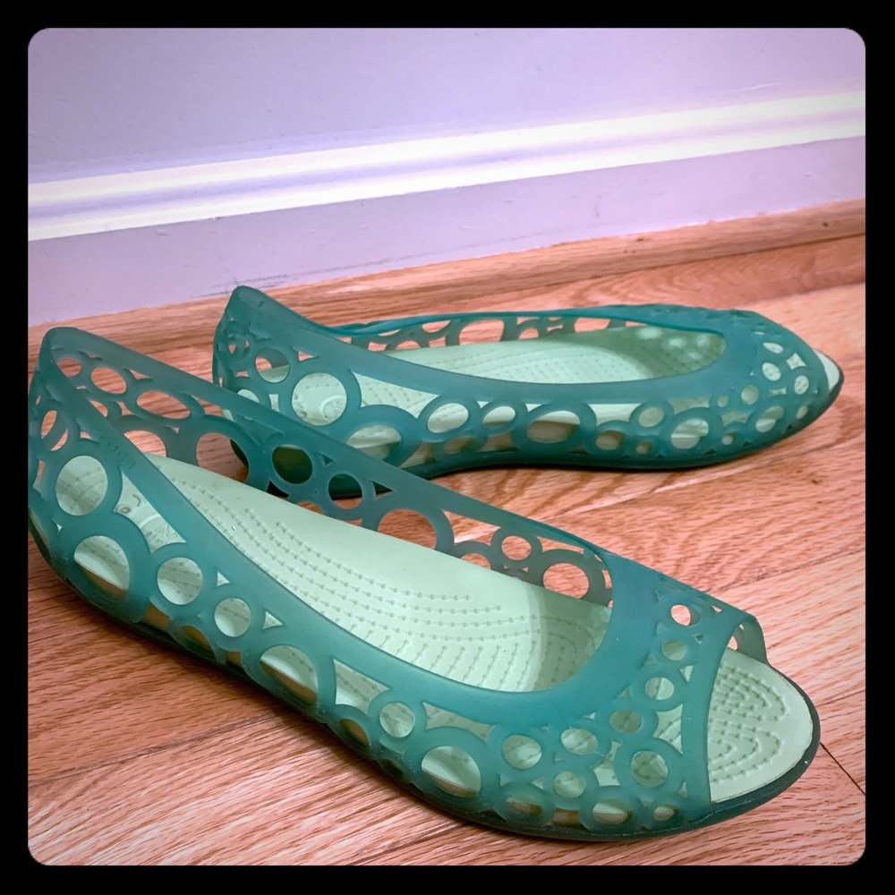 Crocs Women’s Adrina Flat